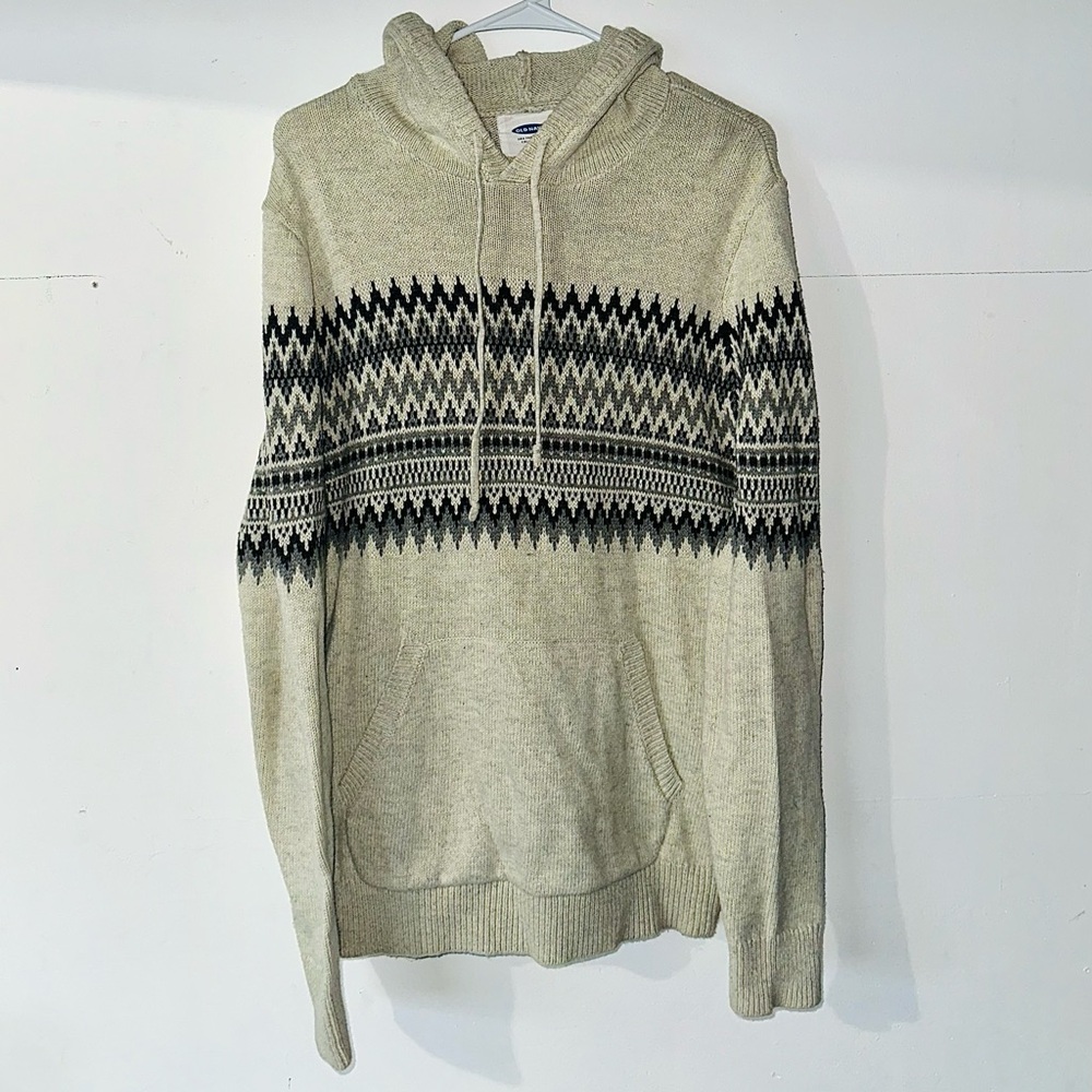 Hooded Sweater